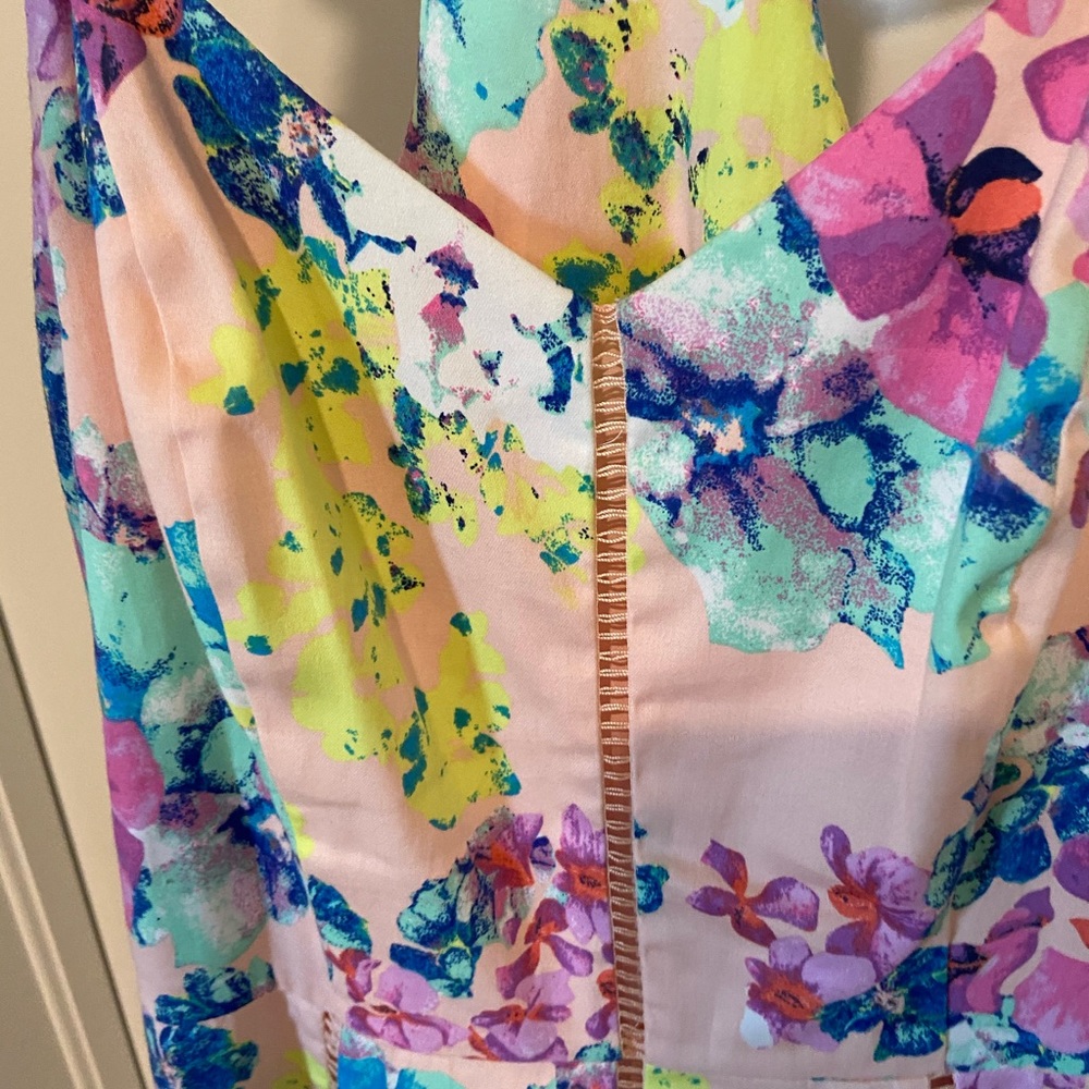 Spring dress - Picture 4 of 5
